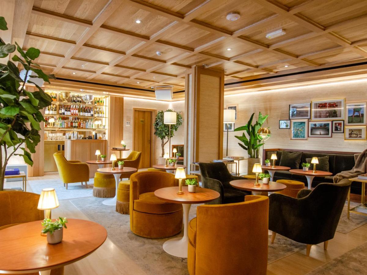 Browns Avenue 5*