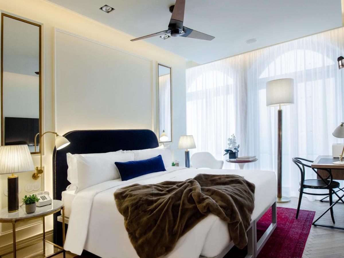 Hotel Browns Avenue 5*